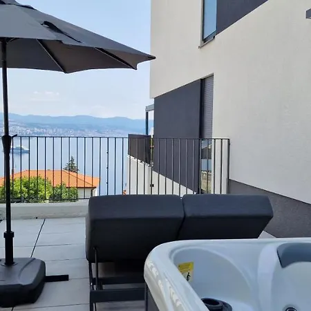 아파트 Qvarnero No18- Luxury With Swimming Pool, Private Sauna And Jacuzzi